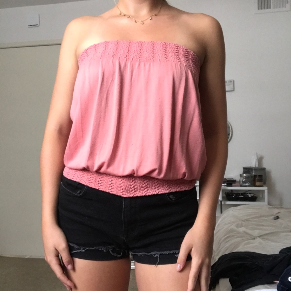 Coral strapless tube top